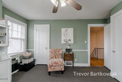 1177 Cornell Rd, Meskegon MI 49441-3833 exterior