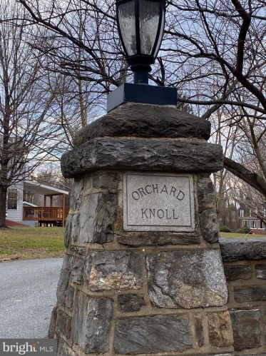 7 Bullens Ln, Media, PA 19086-6654