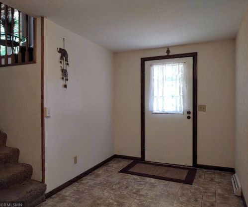 379 15th St, Sartell, MN 56377-2349