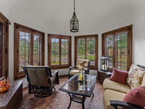 704 Oak St, Manitowoc WI 54220-2848 exterior