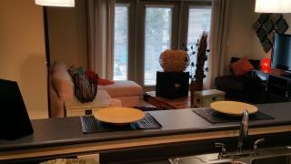 1701 Riverside Dr, Austin TX  78741-1319 exterior