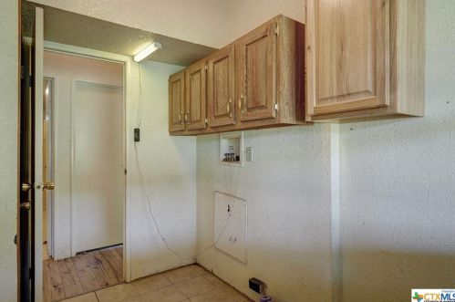 1740 Knl Schwope Rd, Spring Branch TX 78070-6213 exterior