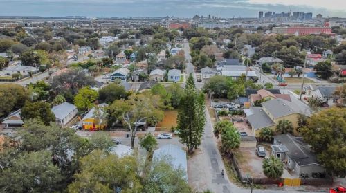 1808 22nd Ave, Tampa FL 33605-1918 exterior