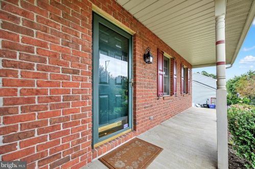 1739 Conard Rd, Lancaster PA 17602-1302 exterior