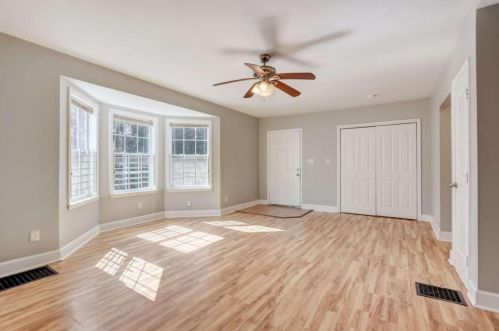 761 Kennolia Dr, Atlanta GA 30310-2330 exterior