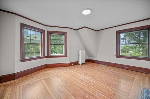 46 Circuit Dr, Providence RI  02905-3715 exterior