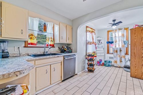 838 Park Ave, Trenton NJ  08610-4631 exterior