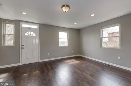 4709 Jay St, Washington DC 20019-3753 exterior