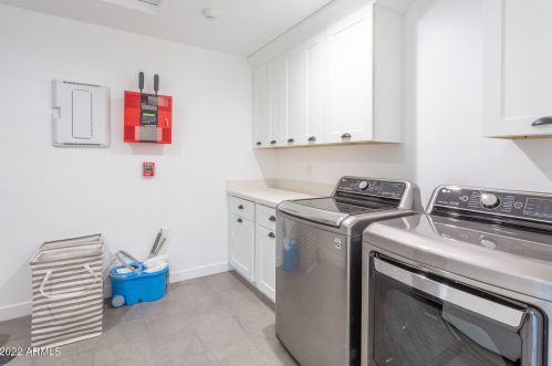 3128 Desert Cove Ave, Phoenix AZ  85029-4203 exterior