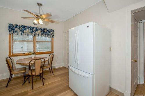 108 Rdg Rd, Valley Cottage NY 10989-2465 exterior