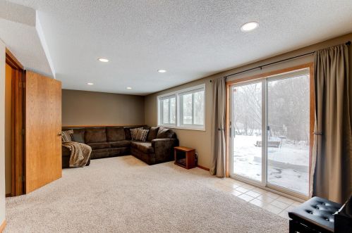 2698 Greystone, Saint Paul MN 55128-3919 exterior