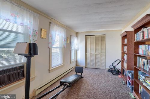 25 Plum St, Lancaster PA 17602-2724 exterior