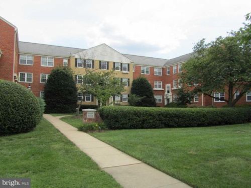 6613 10th St, Alexandria VA  22307-6613 exterior