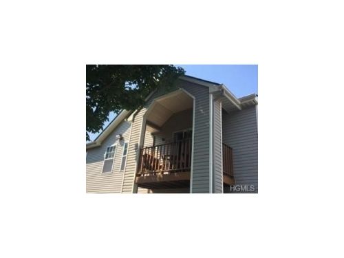 14 Revere Dr, Middletown, NY 10940-6634
