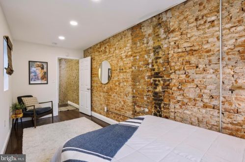 1942 Marshall St, Philadelphia PA 19120-0037 exterior