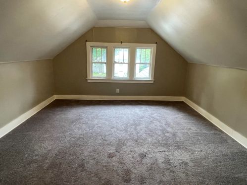 4866 37th St, Milwaukee WI  53221-2570 exterior