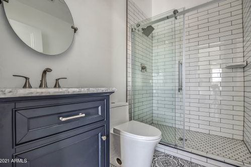 6434 12 St, Phoenix AZ 85086-4804 exterior