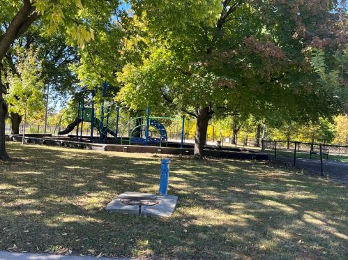 1358 109 Pl, Chicago IL 60655-4002 exterior