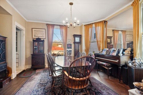 1332 Norwood St, Chicago IL 60660-2415 exterior