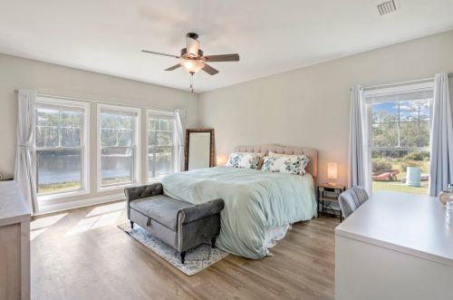 220 Hidden Lk Trl, Defuniak Springs FL 32433-3202 exterior