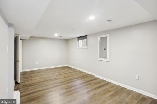 6409 Eastern Ave, Silver Spring MD  20912-4728 exterior