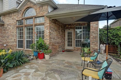 1378 Plum Vly Dr, Frisco TX 75033-0591 exterior