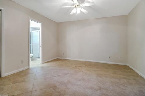 665 97 Ave, Naples FL 34108-2280 exterior