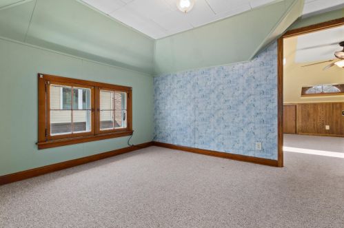 2150 66, Milwaukee WI 53213-2036 exterior