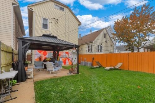 4931 Wolcott Ave, Chicago IL  60609-4850 exterior