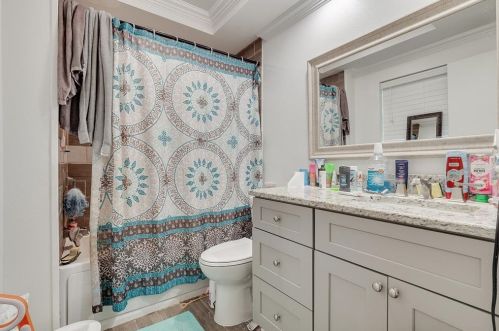 2108 11 St, Irving TX 75060-3529 exterior