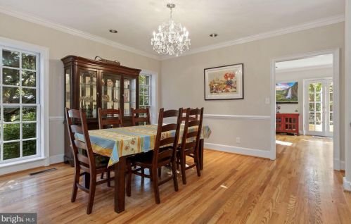 3711 Ingomar St, Washington DC 20015-1819 exterior