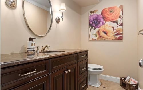 103 Buttonwood Dr, Huntington Station NY 11746-4803 exterior