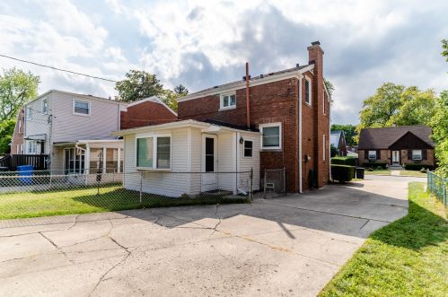 5339 Oketo Ave, Chicago IL 60634-3414 exterior