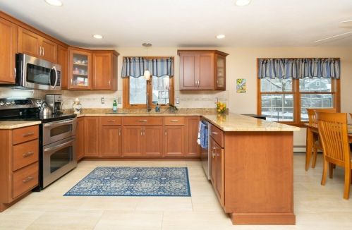 1103 Adams St, Boston MA exterior