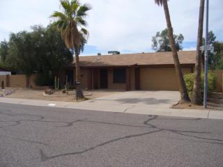 11416 32 Pl, Phoenix AZ  85028-2004 exterior