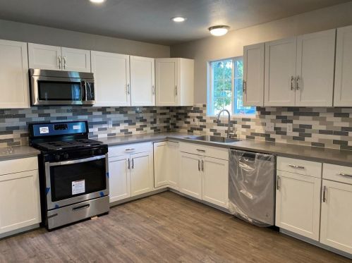 6107 Carnation Ter, Austin TX  78741-3414 exterior