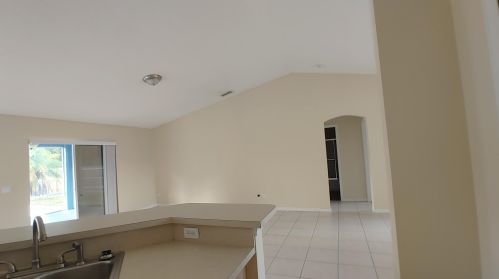 1013 College Park Rd, Fort Pierce FL 34953-5842 exterior