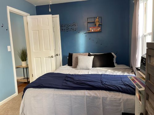 6710 Paris Ave, Grand Rapids MI 49548-6951 exterior