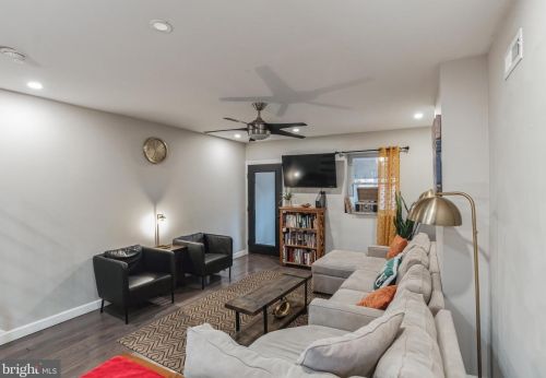 1233 49 St, Philadelphia PA 19143-4438 exterior