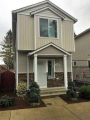 11852 Burnside St, Portland OR  97216-3732 exterior