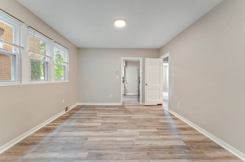 3124 Landis St, Pittsburgh PA 15204-1715 exterior