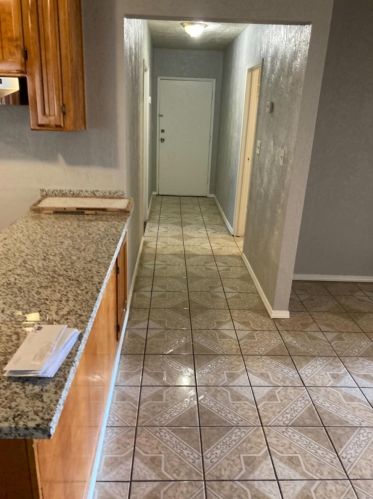 1241 East Ave, Turlock CA 95380-4209 exterior