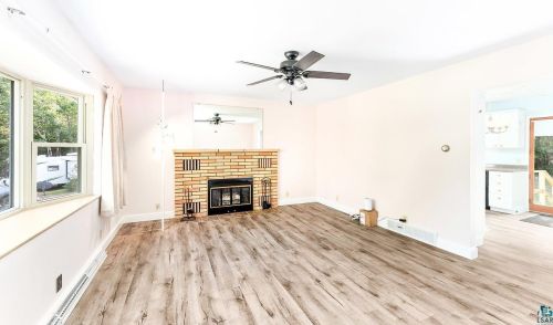 5551 Mcquade Rd, Duluth, MN 55804-3333