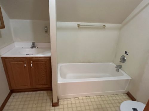 3058 21 St, Milwaukee WI 53206-1634 exterior