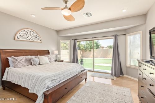 3174 Mead Dr, Chandler AZ 85248-5524 exterior