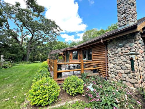 14815 Lilac Ln, Bull Valley IL exterior