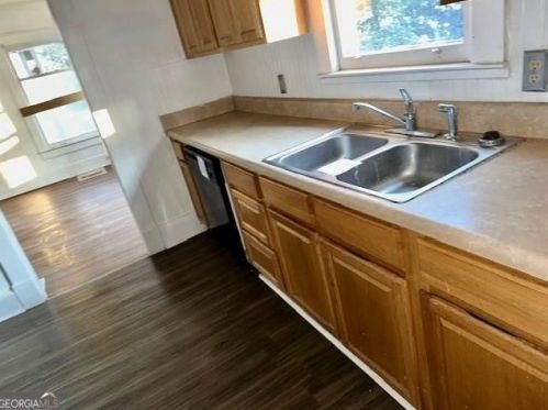 1227 Epworth St, Atlanta GA 30310-3933 exterior