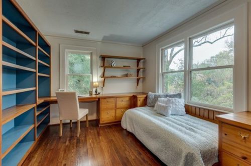 1289 Beech Vly Rd, Atlanta GA 30306-3123 exterior