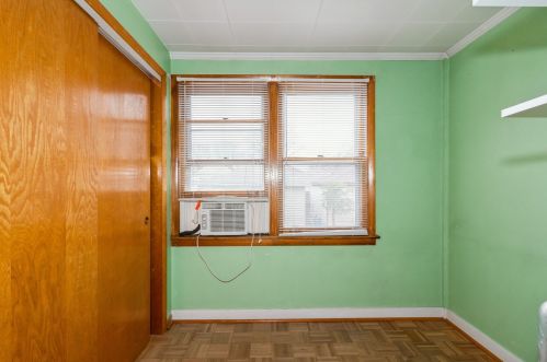 5353 Cullom Ave, Chicago IL 60641-1313 exterior