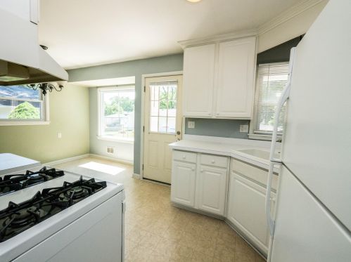 10529 Garfield Ave, Milwaukee WI 53208-1434 exterior